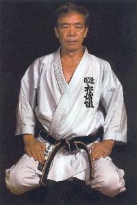 Kanazawa Hirokazu (1931-2019) Kanazawa Hirokazu (1931-2019) - 10° Dan